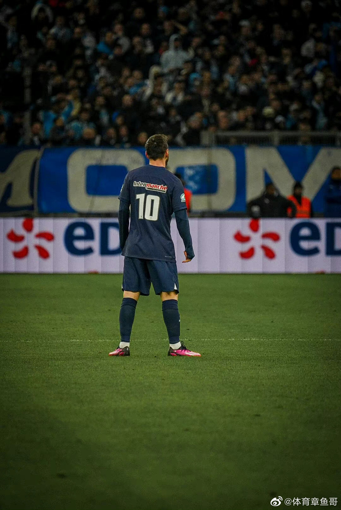 开云体育sports-里程碑夜！葡萄牙体育防线松动，法国杯转会期刷纪录，信心回归，训练强度明显提升的简单介绍-开云体育sports
