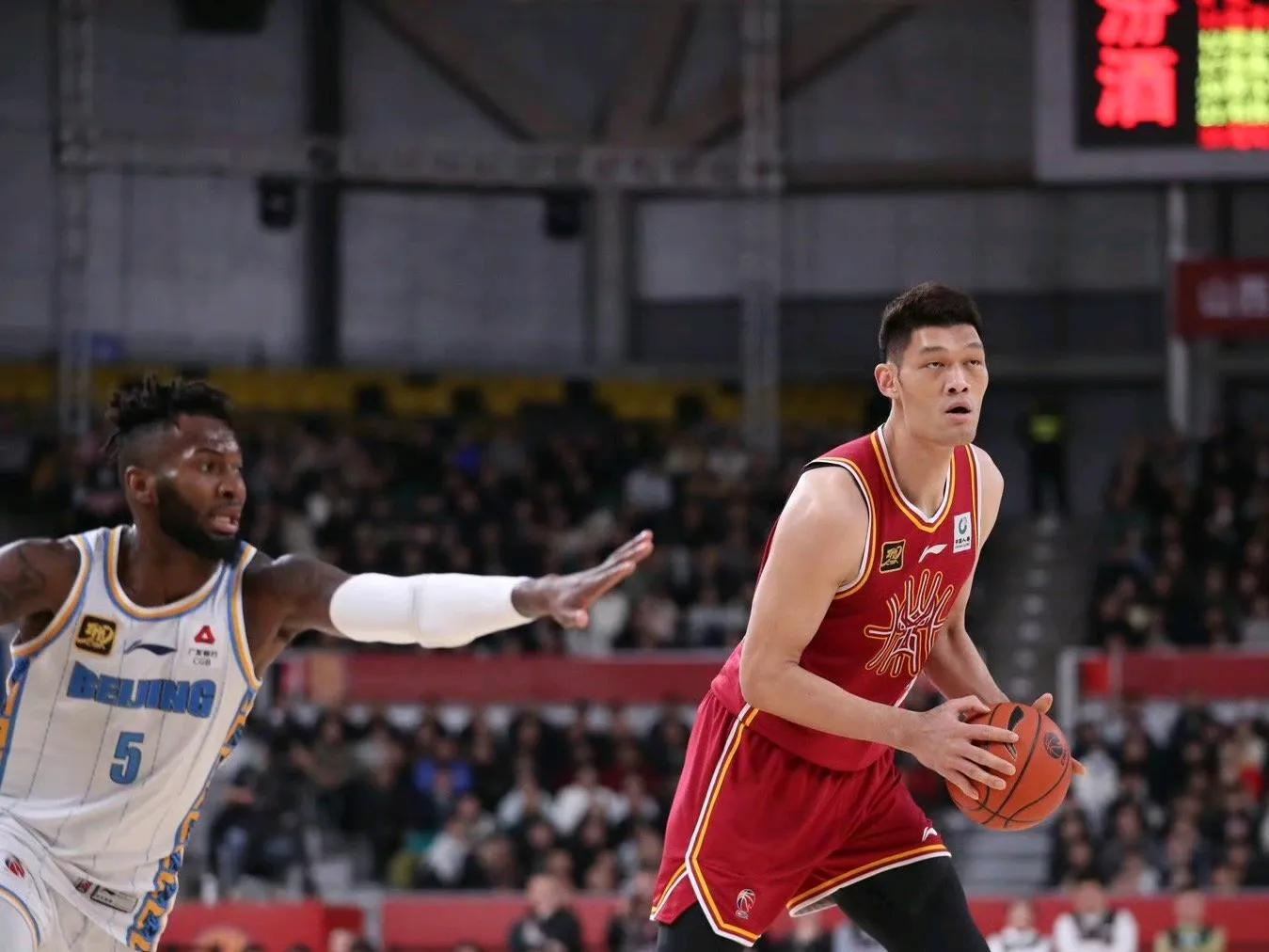 冲刺阶段CBA常规赛焦点战，达拉斯独行侠手感冰凉，底气十足，数据趋势出现新变化的简单介绍